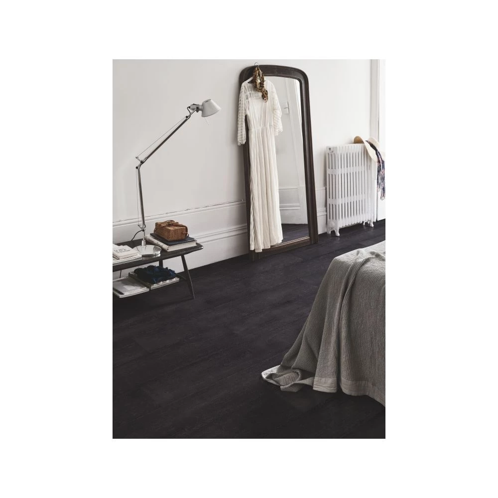 Pergo Lillehammer Pro 4V Sensation Black Painted Oak Laminat Gulv L0244-04755 3 Pergo Lillehammer Pro 4V Sensation Black Painted Oak Laminat Gulv L0244-04755 - Billede 3